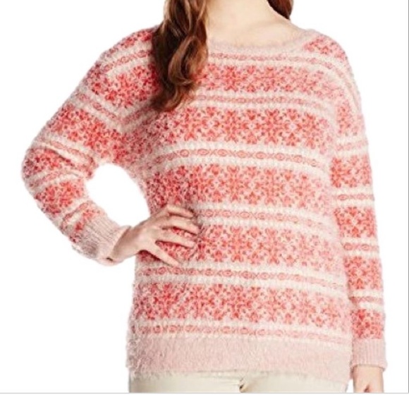 Jessica Simpson Feather Sweater - Picture 2 of 3